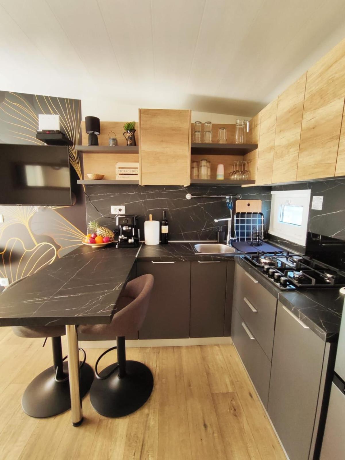 Mobile Home Kala Biograd Na Moru Exteriér fotografie
