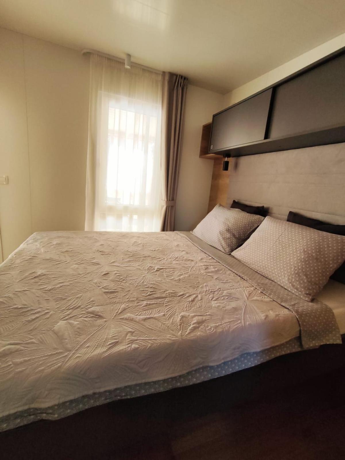 Mobile Home Kala Biograd Na Moru Exteriér fotografie