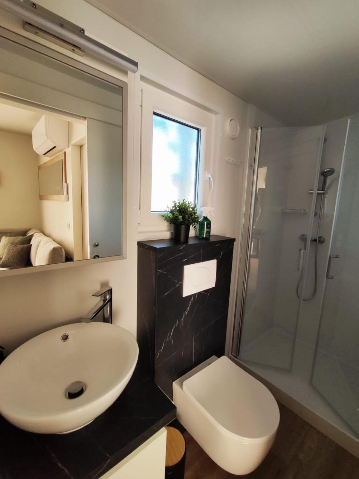 Mobile Home Kala Biograd Na Moru Exteriér fotografie